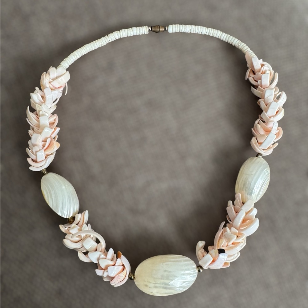 Vintage Pale Pink and Cream Beaded Necklace, Heishi and Glass